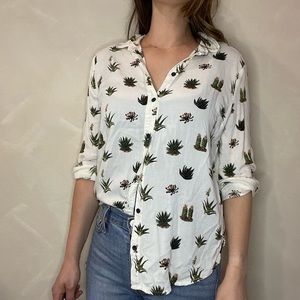 Topshop Cactus and Succulents Button Down Blouse in Cream in Size US 4 |…